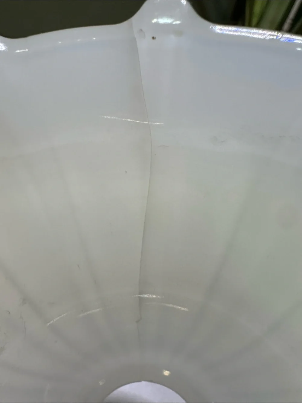Vintage / antique milk glass/clam broth lampshade pendant light shade opalescent